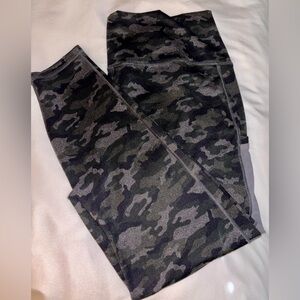 Leggings Camo High Waist 2X Long Fabletics Pocket Activewear
